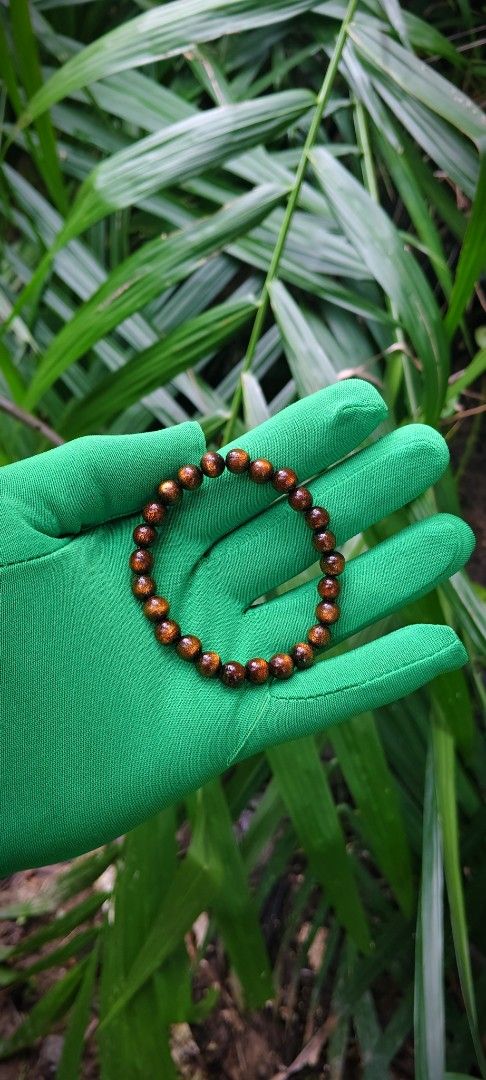 Gelang akar bahar emas asli 100% dari laut (Category: Bracelets) located in Bachok. Submitted by pemburu.mistik (Listing ID 1451507202, Image 3). Description: Lihat semua gambar di atas dan baca khasiatnya.