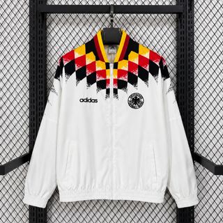 (Category: ) located in . Submitted by calcio_sport_jersey (Listing ID 1451467952, Image 1). Description: .
