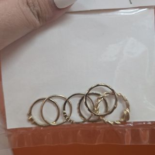 (Category: ) located in . Submitted by prettythings_ (Listing ID 1451476922, Image 1). Description: .