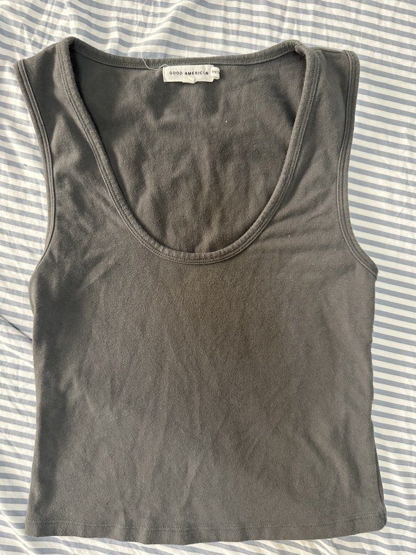 Good American micro scoop neck tank top (Category: Undergarments & Loungewear) located in Quezon City. Submitted by tan__k (Listing ID 1451328841, Image 1). Description: size 0 color charcoal gray No when worn by me.