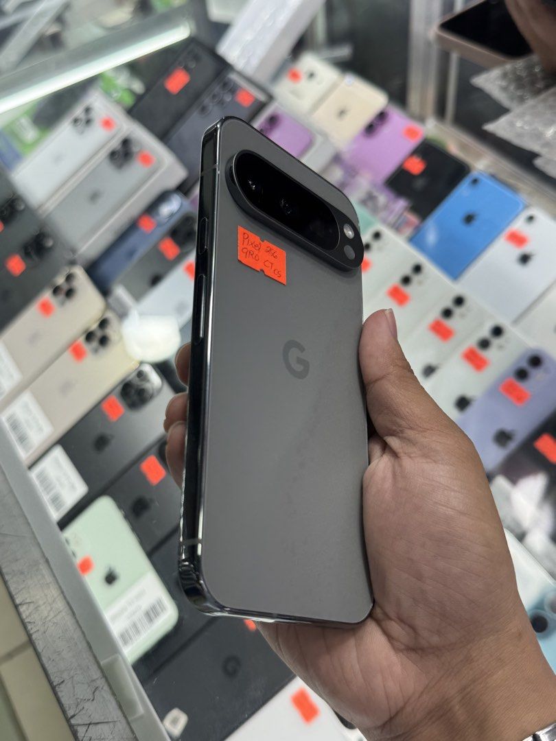 Google Pixel 9 Pro 256gb FU Non issue (Category: Google Pixel) located in San Juan City. Submitted by javedsgadgetshop (Listing ID 1451461970, Image 2). Description: INSTALLMENT OPTIONS : SPAY LATER / GGIVES / CREDIT CARD / SKYRO / HOMECREDIT (BRANDNEW) QUICK INFO! ✖️ ➡️ Google Pixel 9 Pro ➡️ 256GB ➡️ Green Color ➡️ US/JP Variant ➡️ 95% Makinis & Good BH ➡️ Factory Unlock ➡️ WITH FREE CASE AND CHARGER 🤝 We accept swap | Trade - In 💳 We do insta
