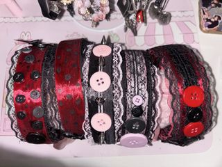 (Category: ) located in . Submitted by shoplikeisa (Listing ID 1451361734, Image 1). Description: .