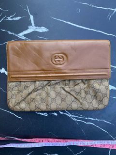 (Category: ) located in . Submitted by authentic_bag96 (Listing ID 1451352338, Image 1). Description: .