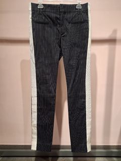 （分類：）位於 。 由 ig_upstylehk 提交（商品編號 1451373058，圖片 1）。簡介： 。