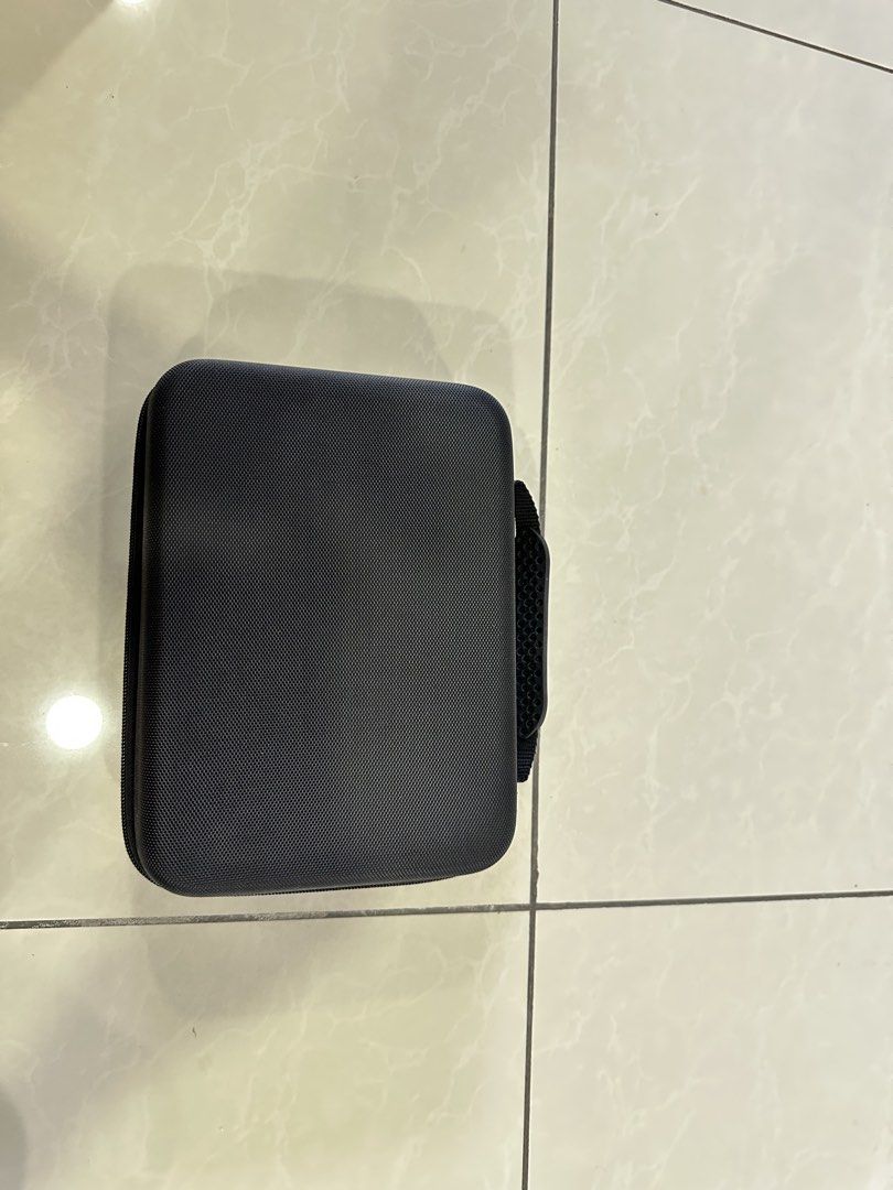 Hard-Shell Controller Carry Case (Category: Storage Boxes & Baskets) located in Kuala Lumpur. Submitted by a2lux (Listing ID 1451391864, Image 2). Description: Hard-Shell Controller Carry Case – RM20 🎮 Protect your gaming controller with this durable hard-shell carrying case. ✅ Excellent condition ✅ Hard outer shell for maximum protection ✅ Soft padded interior to prevent scratches ✅ Mesh pocket for storing cables or accessories ✅ Lightweight an