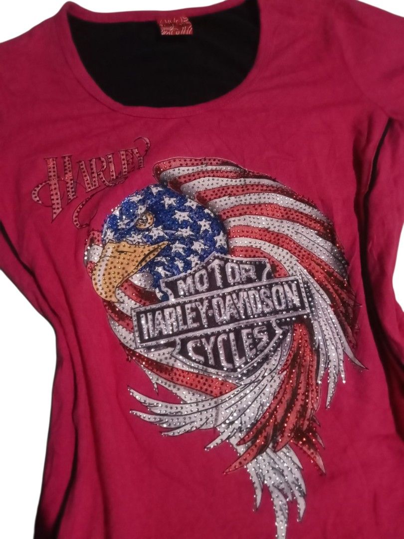 HARLEY DAVIDSON (Category: Blouses) located in Manila. Submitted by thriftzonee (Listing ID 1451516966, Image 2). Description: OFF LANG PO RANDOM YUNG TAG NYA.