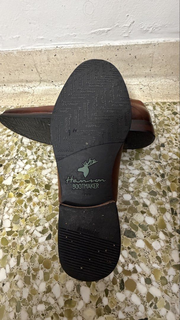 Harrison Bootmaker (Category: Dress Shoes) located in Singapore. Submitted by makk_87 (Listing ID 1451373982, Image 3). Description: *only once used for my pre-wedding * Overall condition: 9/10 (no box) .
