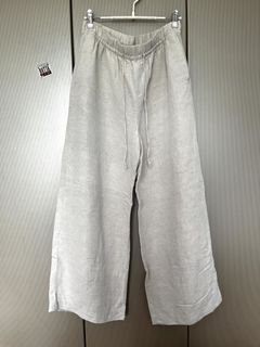 (Category: ) located in . Submitted by rewearabless (Listing ID 1451377878, Image 1). Description: .