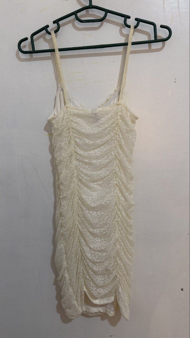 H&M White Lace Mini Fitted Dress (Category: Dresses) located in Rizal. Submitted by elleeestuff (Listing ID 1451398581, Image 2). Description: - Only used once - Cream color turned to slightly yellowish because it was stored in a cabinet - Can negotiate the price .