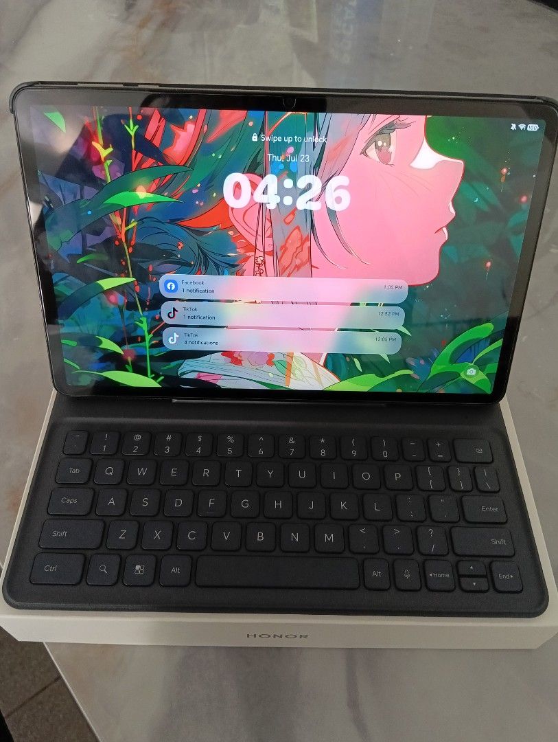 Honor PadX9a (Category: Android) located in Manila. Submitted by akirayuki14 (Listing ID 1451406839, Image 2). Description: Honor Pad X9a with keyboard and pen 📱 HONOR Pad X9a ✅ 11.5" Large Smooth Display – great for watching, studying, or browsing ✅ Slim & Lightweight – easy to carry anywhere ✅ Long Battery Life – lasts all day for work or play ✅ Reliable Performance – perfect for apps, videos, and everyday use ✅ Clean & Sleek Design – looks pr