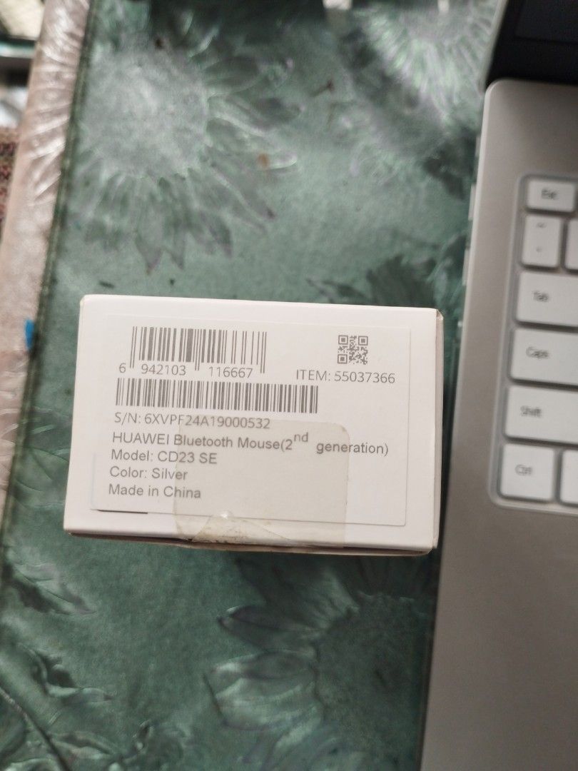 Huawei bluetooth mouse (Category: Mouse & Mousepads) located in Quezon City. Submitted by master_kaeduu (Listing ID 1451354443, Image 2). Description: .