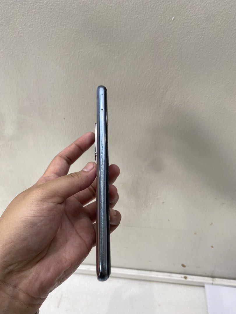 Huawei Nova 7 SE 5G 8GB/128GB | Complete Working (Category: Huawei) located in Manila. Submitted by goodfindsx (Listing ID 1451418705, Image 3). Description: 📱 Huawei Nova 7 SE 5G ✅ 8GB RAM / 128GB Storage ✅ Kirin 820 5G Processor ✅ Dual SIM ✅ EMUI 12 ✅ Side Fingerprint Sensor ✅ All functions working (Camera, WiFi, Bluetooth, Speaker, Mic, Charging) Condition: * 100% smooth and fully functional * Tempered glass lang ang may crack, hindi ang LCD/