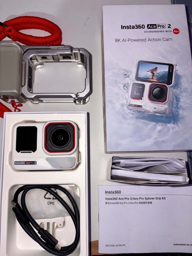 Insta360 Ace Pro 2 in Arctic White (Category: Cameras) located in Quezon City. Submitted by balletchrina (Listing ID 1450941799, Image 2). Description: WTS: Insta360 Ace Pro 2 * In great condition * Only used around 10 times * Still under warranty until September 2026 Feel free to message me if you’re interested or have any questions. 🤍.