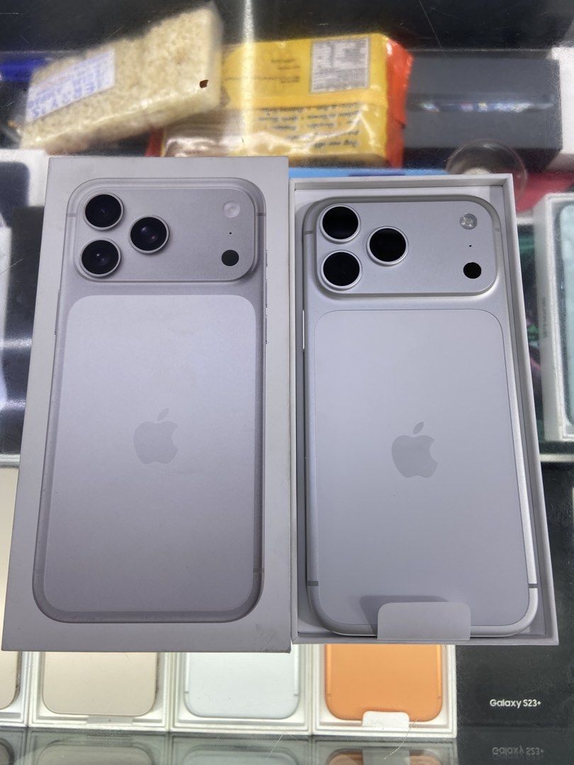 Iphone 17 Pro Max 512gb Smart Locked 1 cycle count (Category: iPhone 17 Series) located in San Juan City. Submitted by rodelmarllemit (Listing ID 1451388651, Image 1). Description: Good as New Iphone 17 Pro Max (Smart Locked) Rom: 512gb under warranty until July 2027 100% battery health 1 cycle count Color: Silver complete makinis no issue Mode of Payment: •Cash •Bank Transfer •GCash & Maya Installment: •Credit Card •Ggives •Cash on Delivery •Shi