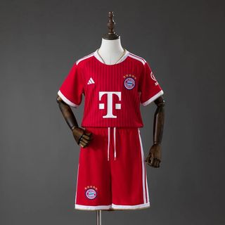 (Category: ) located in . Submitted by futbolandmore (Listing ID 1451466159, Image 1). Description: .