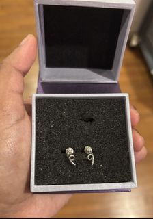 (Category: ) located in . Submitted by preloved_02 (Listing ID 1451473591, Image 1). Description: .