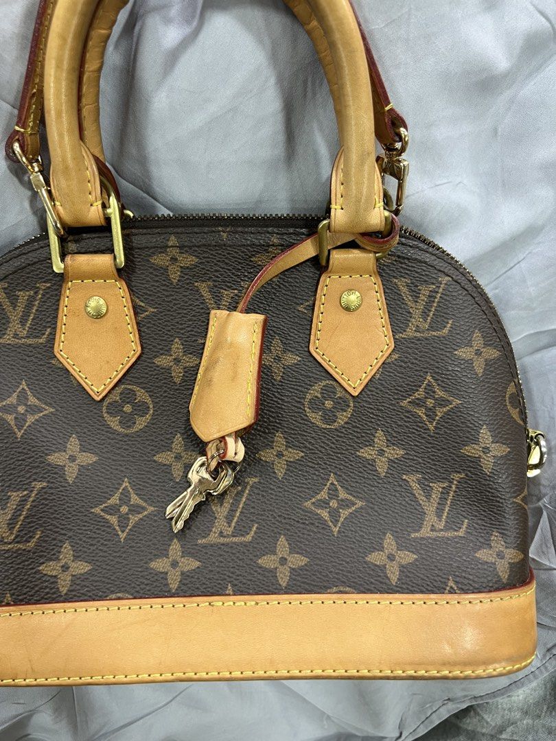 Louis Vuitton Alma BB Monogram (Category: Luxury Bags & Wallets) located in Bacolod City. Submitted by novymae23 (Listing ID 1451337461, Image 3). Description: Louis Vuitton Alma BB Monogram Small Excellent Condition Rank A.
