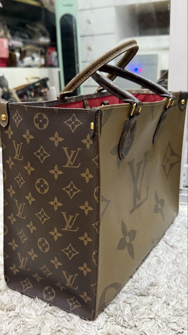Louis Vuitton OnTheGo GM Monogram Canvas (Category: Luxury Bags & Wallets) located in Binangonan. Submitted by thingsbydes (Listing ID 1451434168, Image 2). Description: AUTHENTIC. 90% like new condition. 41 x 34 x 19 cm (Length x Height x Width) Monogram and Monogram Reverse coated canvas and trim Textile lining Gold-color hardware Flat zipped inside pocket Double inside pocket 2 long leather shoulder straps (drop: 28 cm) Fits: 13-inch laptop, s