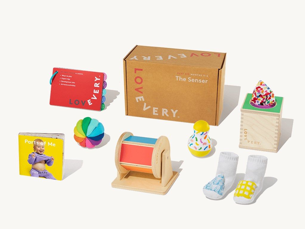 Lovevery The Senser Play Kit Months 5-6 (Category: Infant Playtime) located in Aroroy. Submitted by tjclyton (Listing ID 1451459103, Image 1). Description: - Lovevery The Senser Play Kit - Perfect for babies aged 5-6 months - Includes: board book, sensory toys, activity cards - Aids in developing senses and motor skills - All items are from the original box.