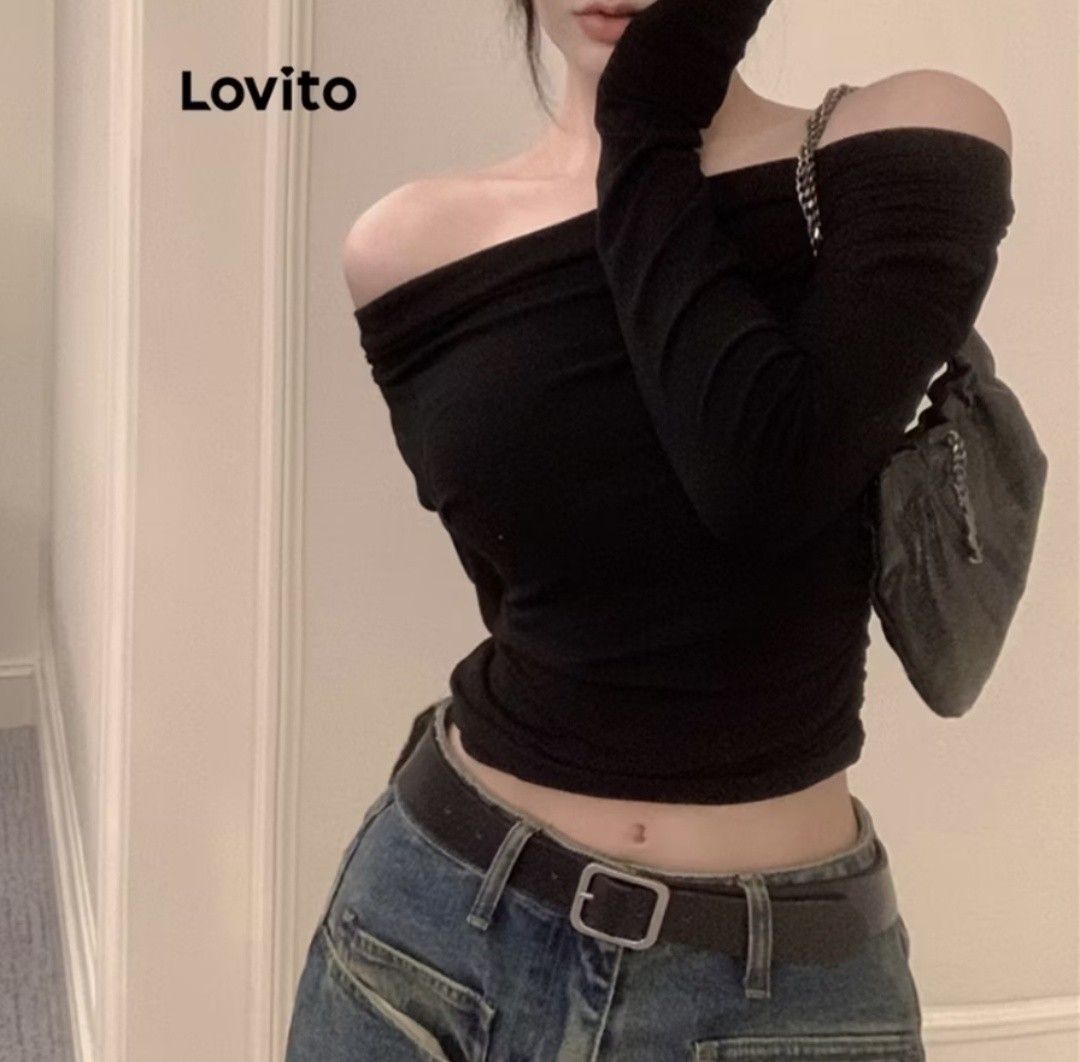 Lovito Longsleeves Off-shoulder Top (Category: Longsleeves) located in Tarlac. Submitted by aoify__ (Listing ID 1450742922, Image 2). Description: - Lovito Black Top (Size S on tag) - Off-shoulder long-sleeve top .