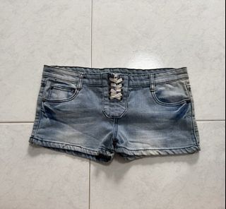 (Category: ) located in . Submitted by wxcloset (Listing ID 1451470412, Image 1). Description: .