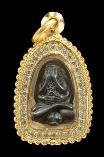 Luang Phor Phern BE2536 — photo from a sourced market listing