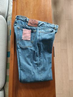 (Category: ) located in . Submitted by garmy.goods (Listing ID 1451420513, Image 1). Description: .