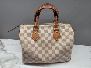 （分類：）位於 。 由 anguschoy 提交（商品編號 1451331968，圖片 1）。簡介： 。