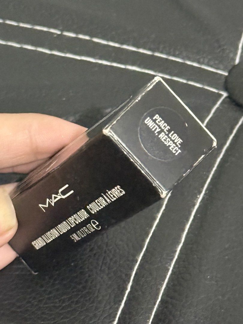 MAC Grand Illusion Liquid Lipcolour - Peace, Love, Unity, Respect (Category: Makeup) located in Manila. Submitted by mesii.18 (Listing ID 1451489662, Image 3). Description: - MAC Grand Illusion Liquid Lipcolour - Shade: Peace, Love, Unity, Respect - Color: Shimmery metallic green - Finish: Metallic - Packaging: Comes in original box - Benefit: Adds sparkle and a unique touch to your makeup look.