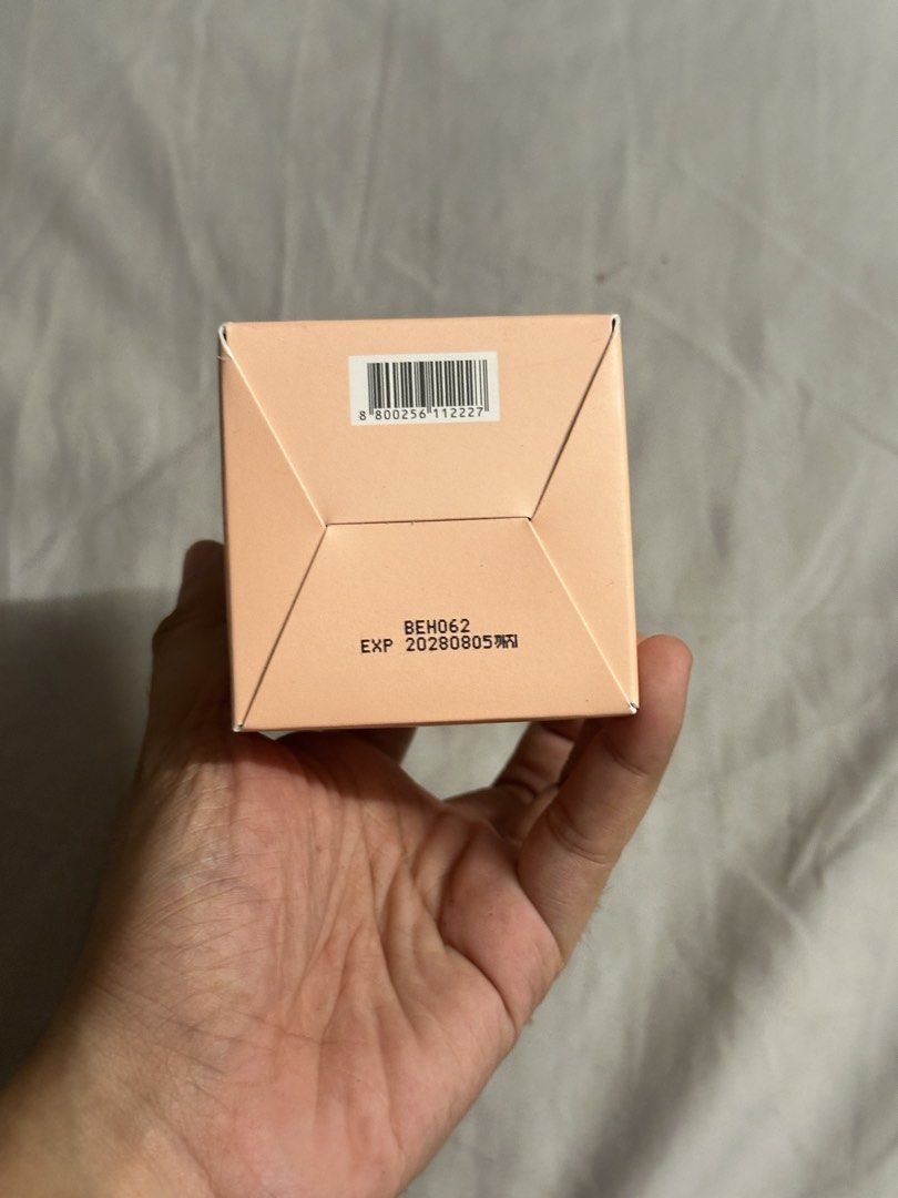 Medicube Collagen Jelly Cream (Category: Face Care) located in Quezon City. Submitted by stuffzxonsale (Listing ID 1451341972, Image 2). Description: BRAND NEW AUTHENTIC OG PRICE - 1.2k RFS - declutter MOP - gcash/gotyme DEL - ggx lalamove jnt.
