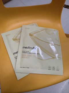 （分類：）位於 。 由 lily04200 提交（商品編號 1451475709，圖片 1）。簡介： 。