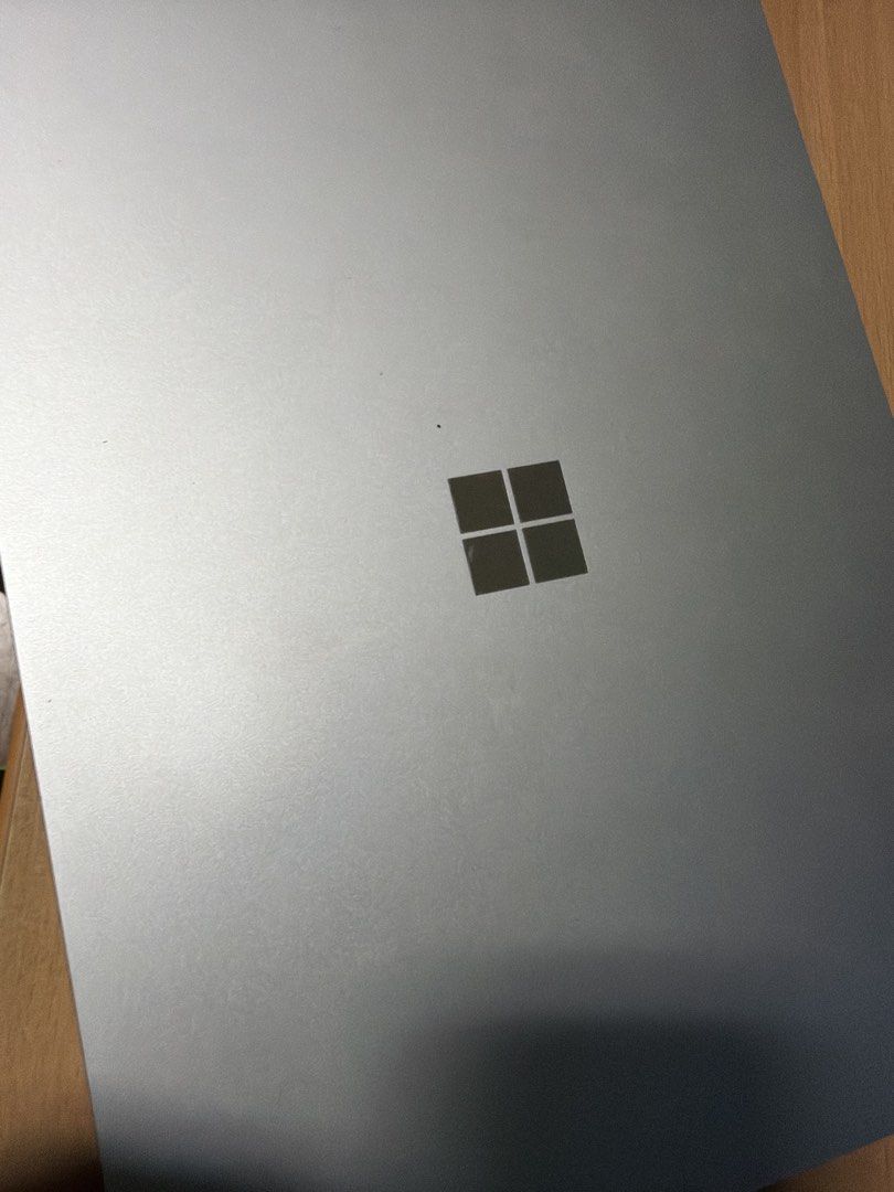 Microsoft Surface Laptop (Category: Laptops & Notebooks) located in Singapore. Submitted by darkkknighttt (Listing ID 1451384513, Image 2). Description: - Silver Microsoft Surface laptop - Ideal for work or school - Bright and clear screen - Clean keyboard (C key replaced) - Ready for a new owner.