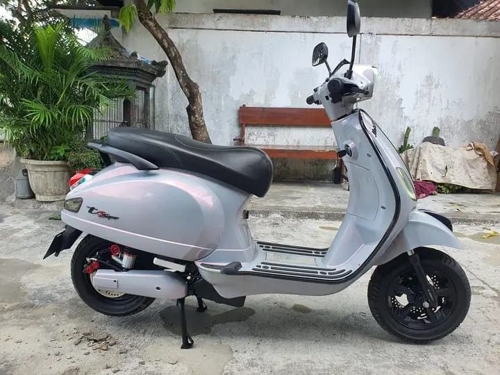 Motor listrik Uwinfly T3 Pro (Kategori: Motor) berada di Jakarta Barat. Dikirim oleh rhena234 (ID iklan 1451348228, Gambar 3). Deskripsi: For Sale Motor Listrik Uwinfly T3 Pro, kondisi msh mulus normal semua gaada kendala sama sekali. kelengkapan fullset, surat² aman. di tunggu penawaran menarik nya...!!.