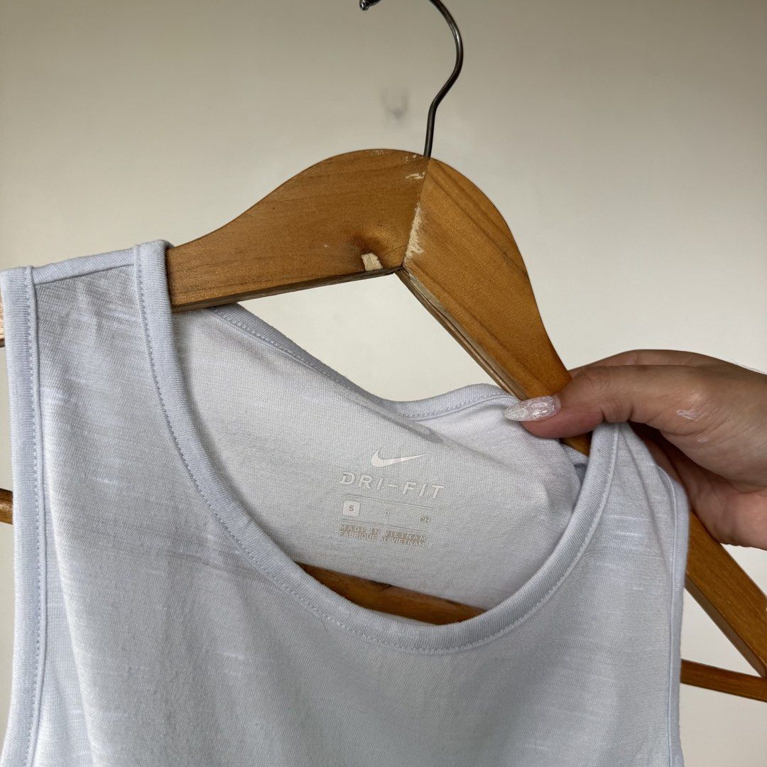 Nike Dri-FIT Light Blue Athletic Tank Top (Category: Activewear) located in Calasiao. Submitted by liascorner (Listing ID 1451518406, Image 3). Description: W:17 L:25.5 9.8/10.