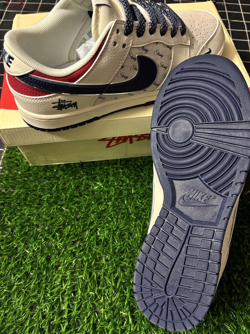 Nike Dunk Stussy Spellout (Category: Sneakers) located in Kota Kinabalu. Submitted by homies_thrift (Listing ID 1451507490, Image 2). Description: .