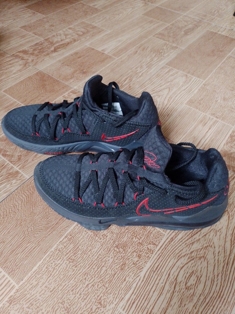 Nike LeBron 17 Low "Bred" (style code CD5007-001) (Category: Sneakers) located in Manila. Submitted by dulthriftcollection3 (Listing ID 1451339362, Image 1). Description: .