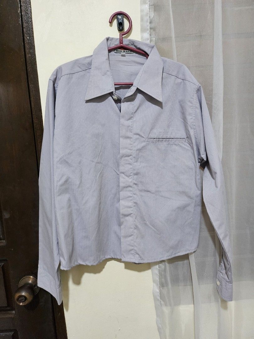 Office Tops (Category: Longsleeves) located in Mandaluyong City. Submitted by efril.pecson (Listing ID 1451398858, Image 3). Description: marks and spencer, h&m, and unbranded gray top. altered fit to make it cropped pero hindi naging boxy style siya.