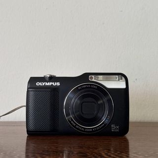 (Category: ) located in . Submitted by 23.cameras_ (Listing ID 1451333192, Image 1). Description: .