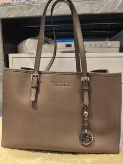 （分類：）位於 。 由 marilou19776916 提交（商品編號 1451436066，圖片 1）。簡介： 。