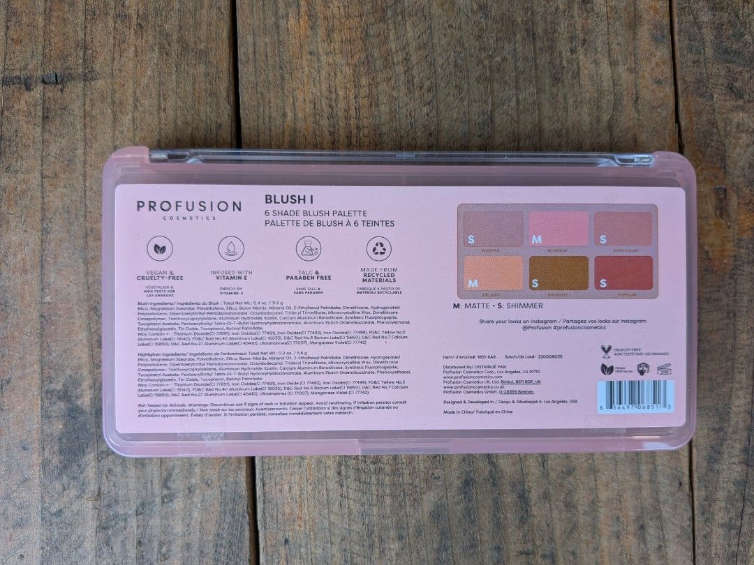 Profusion Cosmetics Blush I 6 Shade Blush Palette (Category: Makeup) located in Teresa. Submitted by sanjosejen14340 (Listing ID 1451393068, Image 2). Description: - Profusion Cosmetics Blush Palette - 6 versatile blush shades - Includes both matte and shimmer finishes - Create endless makeup looks - Compact and travel-friendly design - Achieve a radiant glow.