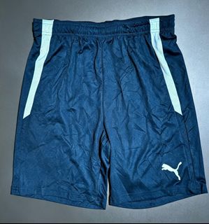 (Category: ) located in . Submitted by arc___wear (Listing ID 1451490620, Image 1). Description: .