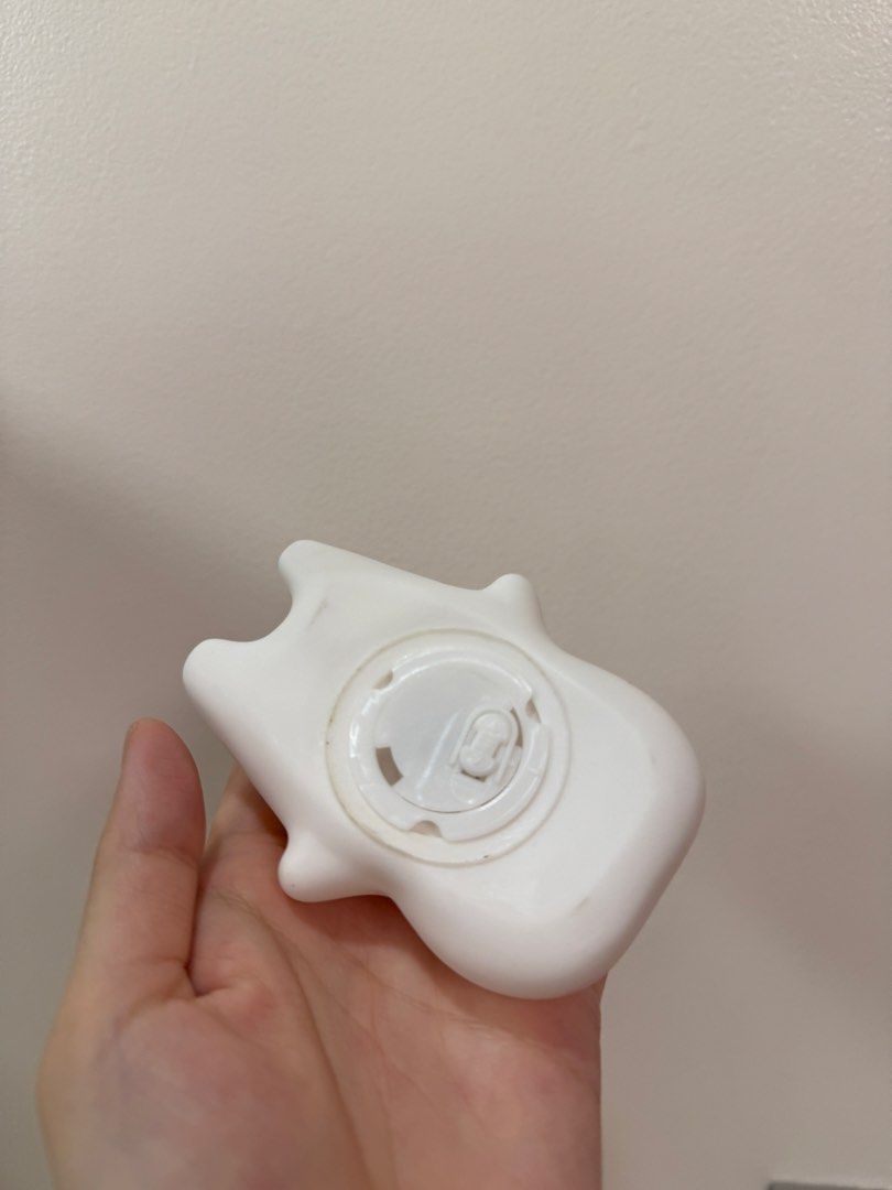 Rabbit Night Light (Category: Lighting) located in Manila. Submitted by aruariane (Listing ID 1451361878, Image 3). Description: .