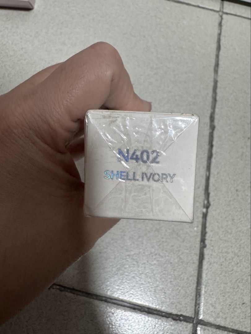 Random Liquid Foundation (Category: Makeup) located in Quezon City. Submitted by kthvdmd (Listing ID 1451361582, Image 3). Description: ⭕️ Price for all 4 (only selling set) ❗️see photos for expiration dates and shades ⭕️ spotlight foundation is free (no expiration date specified in the box) ALL ARE UNUSED.