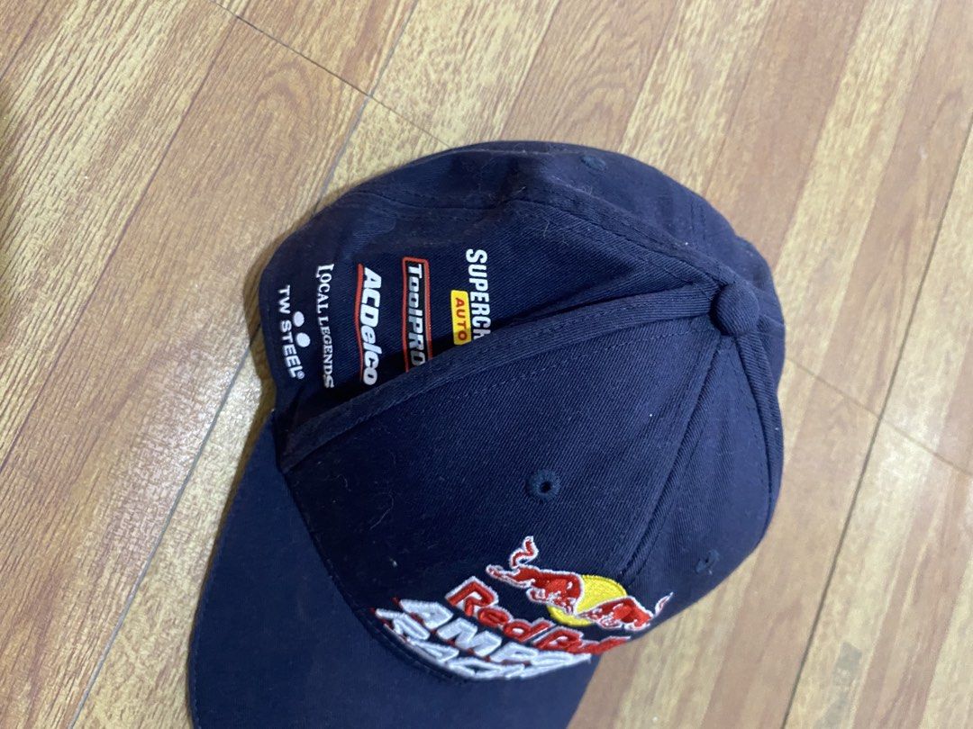 Red Bull Ampol Racing Chevrolet Snapback Cap (Category: Caps & Hats) located in Angeles City. Submitted by samanthaxcx (Listing ID 1451325411, Image 2). Description: Navy blue Red Bull Ampol Racing snapback cap with Chevrolet logo. Size: one size.