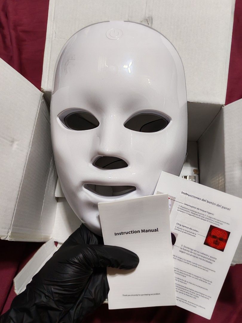 LED Light Therapy Facial Mask (Category: Face Care) located in Quezon City. Submitted by dolcegioia (Listing ID 1451443587, Image 2). Description: Key Benefits by Light Wavelength ​🔴 Red Light (~630 nm) ​Anti-Aging & Collagen Production: Stimulates fibroblast activity to boost collagen and elastin production. ​Firming: Helps smooth fine lines, wrinkles, and improves skin elasticity and firmness. ​Cell Repair: Promotes circulation and accelerates