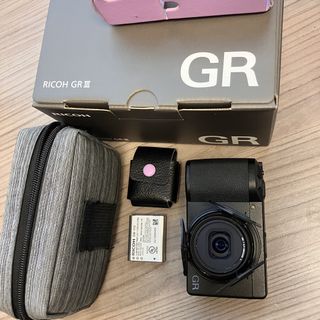 （分類：）位於 。 由 adaline.b 提交（商品編號 1451335776，圖片 1）。簡介： 。