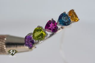 (Category: ) located in . Submitted by sparklejewels (Listing ID 1451394088, Image 1). Description: .