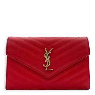 (Category: ) located in . Submitted by carousellluxury (Listing ID 1451404231, Image 1). Description: .