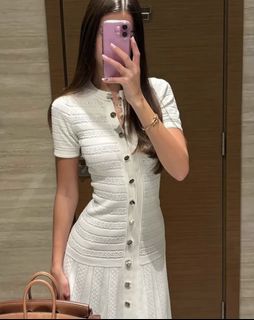 （分類：）位於 。 由 chocolateicecream123 提交（商品編號 1451351794，圖片 1）。簡介： 。