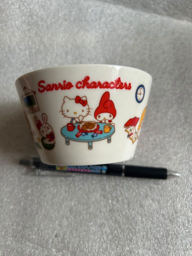 Sanrio ceramic bowl (Category: Dinnerware & Cutlery) located in Kuala Lumpur. Submitted by sailorspink (Listing ID 1451404207, Image 1). Description: .